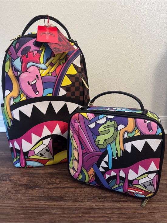 Sprayground Other - Sprayground Limited Edition Unisex Trippin Daily DLXSV Backpack & Lunchbox Set